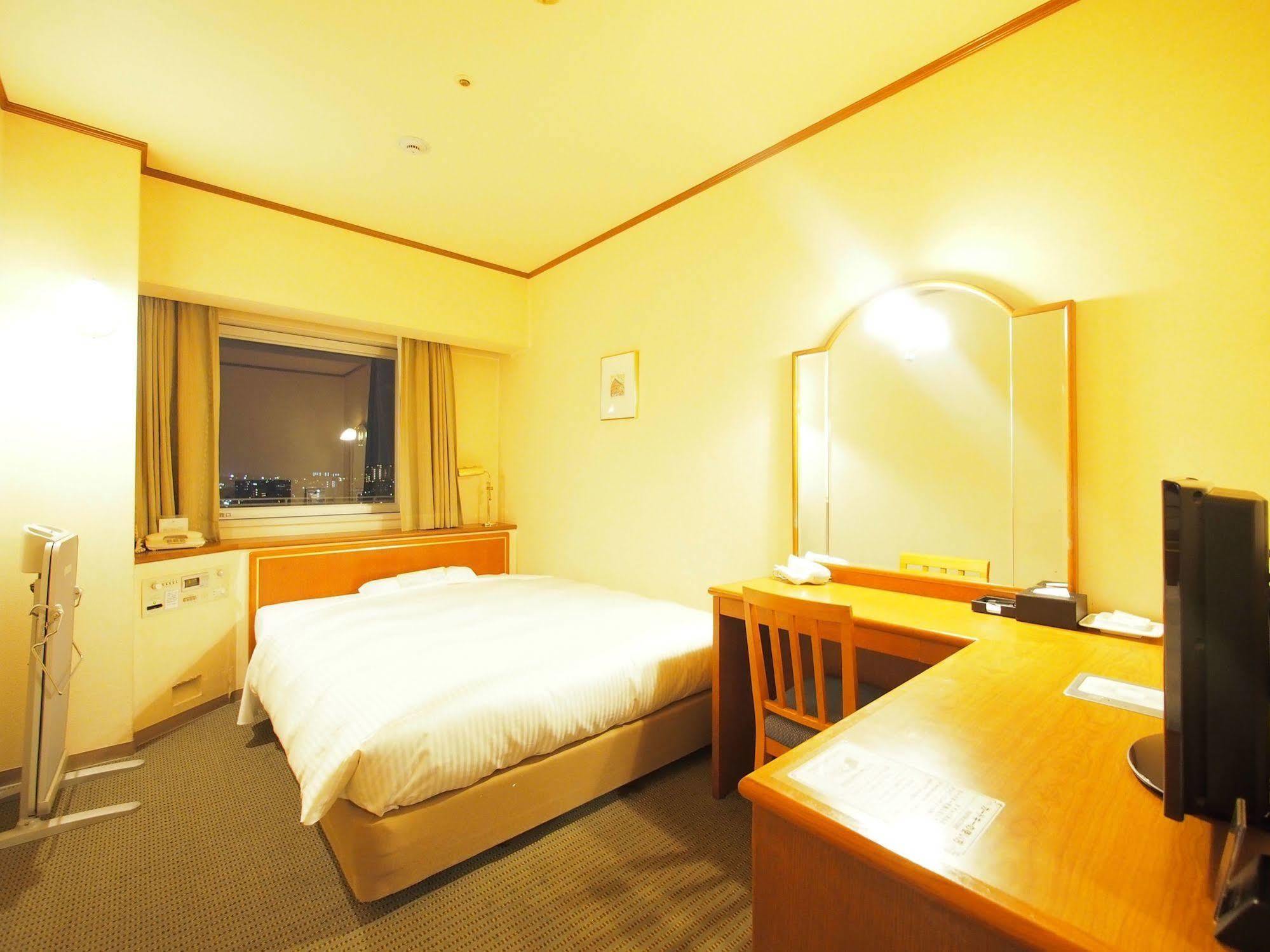 อิเซซากิโช วอชิงตัน โฮเต็ล Hotel โยโกฮาม่า ภายนอก รูปภาพ