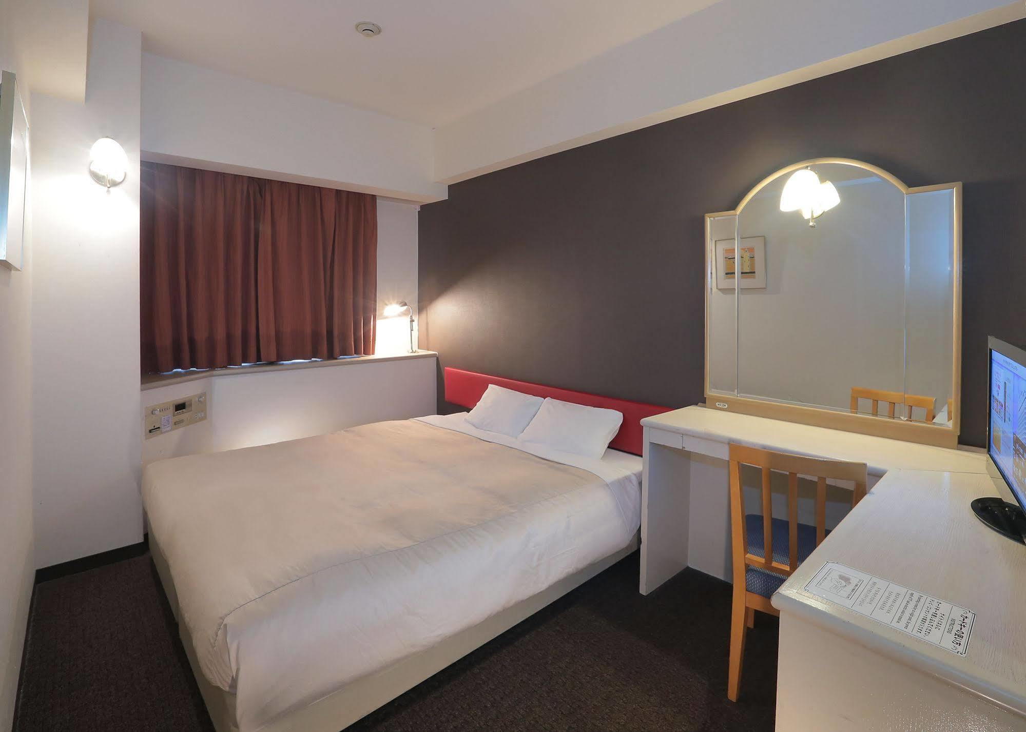 อิเซซากิโช วอชิงตัน โฮเต็ล Hotel โยโกฮาม่า ภายนอก รูปภาพ